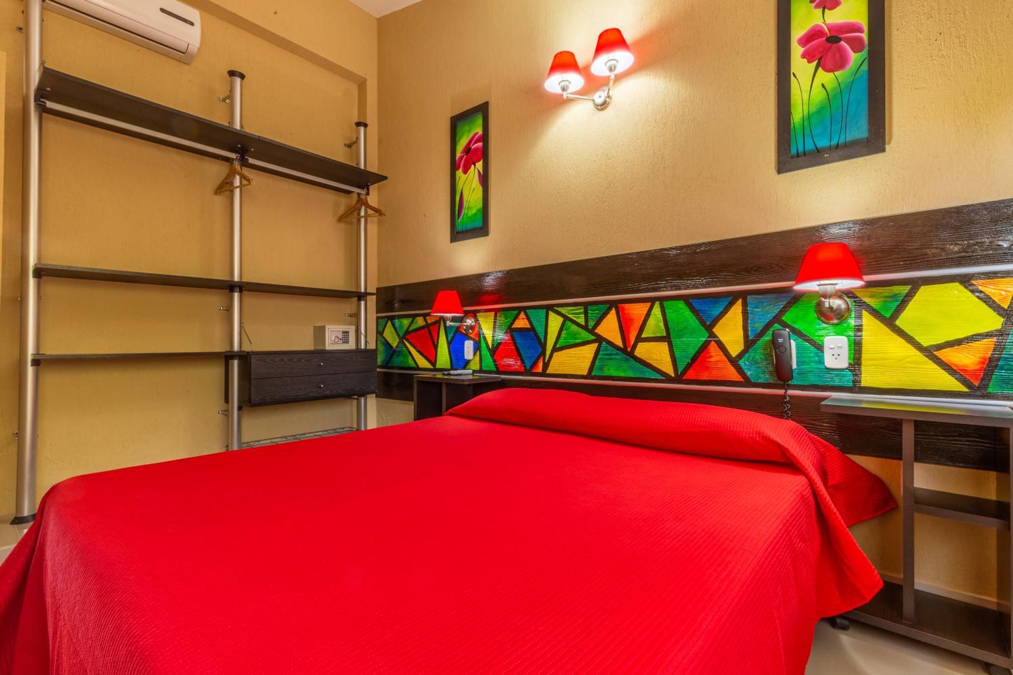 Hotel Calimera Santa Teresita Buitenkant foto